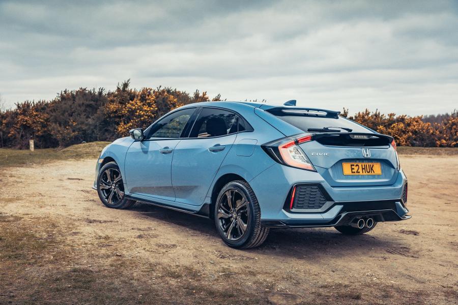  Honda Civic Sport Hatchback 2017 года  (UK) (фото 33 из 40)